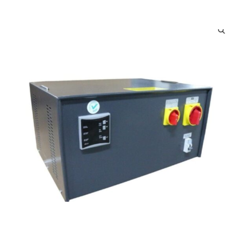 O Estabilizador Trifásico de 100 KVA foi desenvolvido para garantir uma alimentação elétrica contínua, segura e estabilizada em 