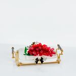 Bandeja Branca De Porcelana Com Bordas Douradas