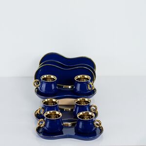 Chávenas de  Porcelana Azul e Douradas