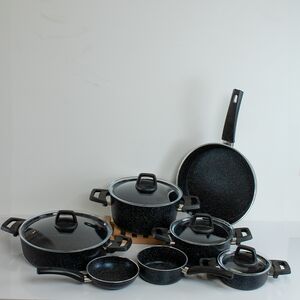 Conjunto de Panelas e Frigideira Antiaderente 7 Peças – Preto