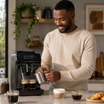 Máquina de Café Automática Philips Series 1200 com Espumador de Leite